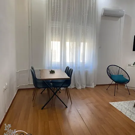 Lj Condo Novi Sad Exterior foto